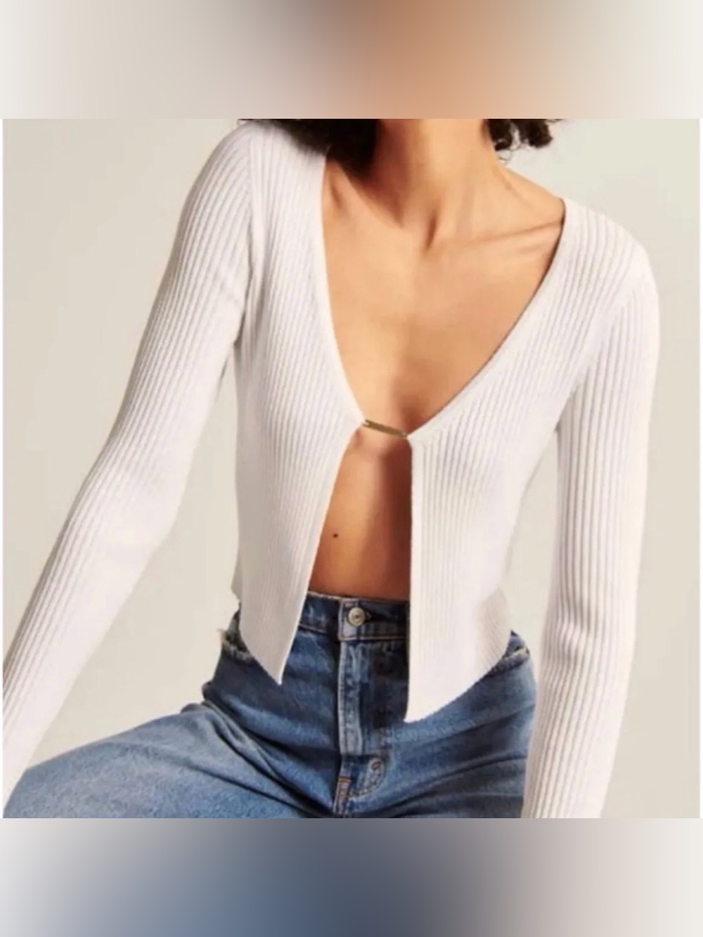 Abercrombie & Fitch Ivory White Knit Ribbed Cropped Long Sleeve Cardigan Top